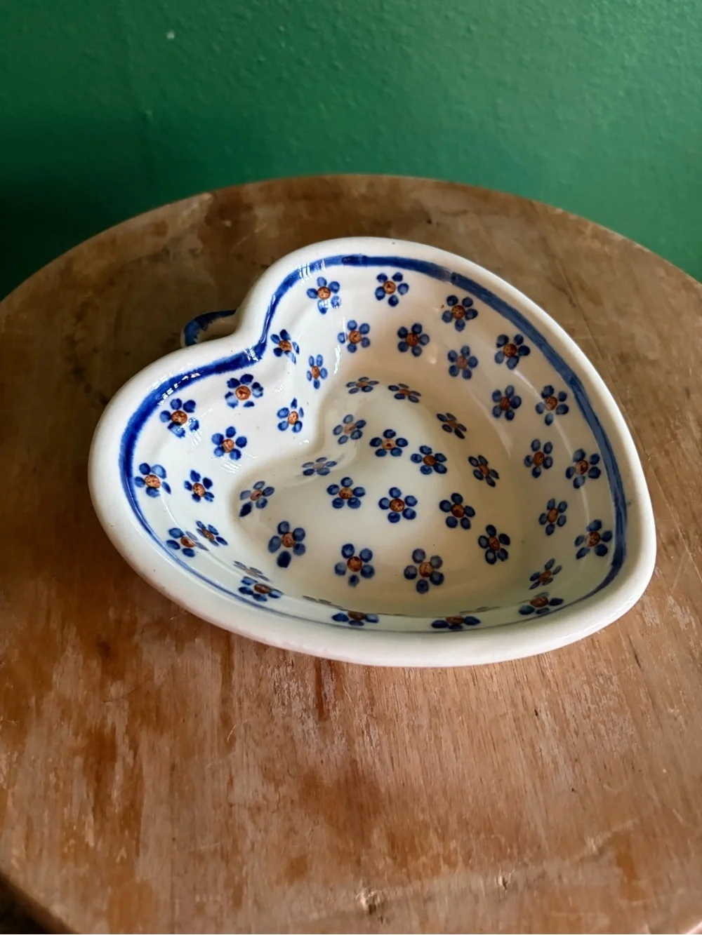 Heise Ceramics Hand Painted Heart   Germany est. 1919